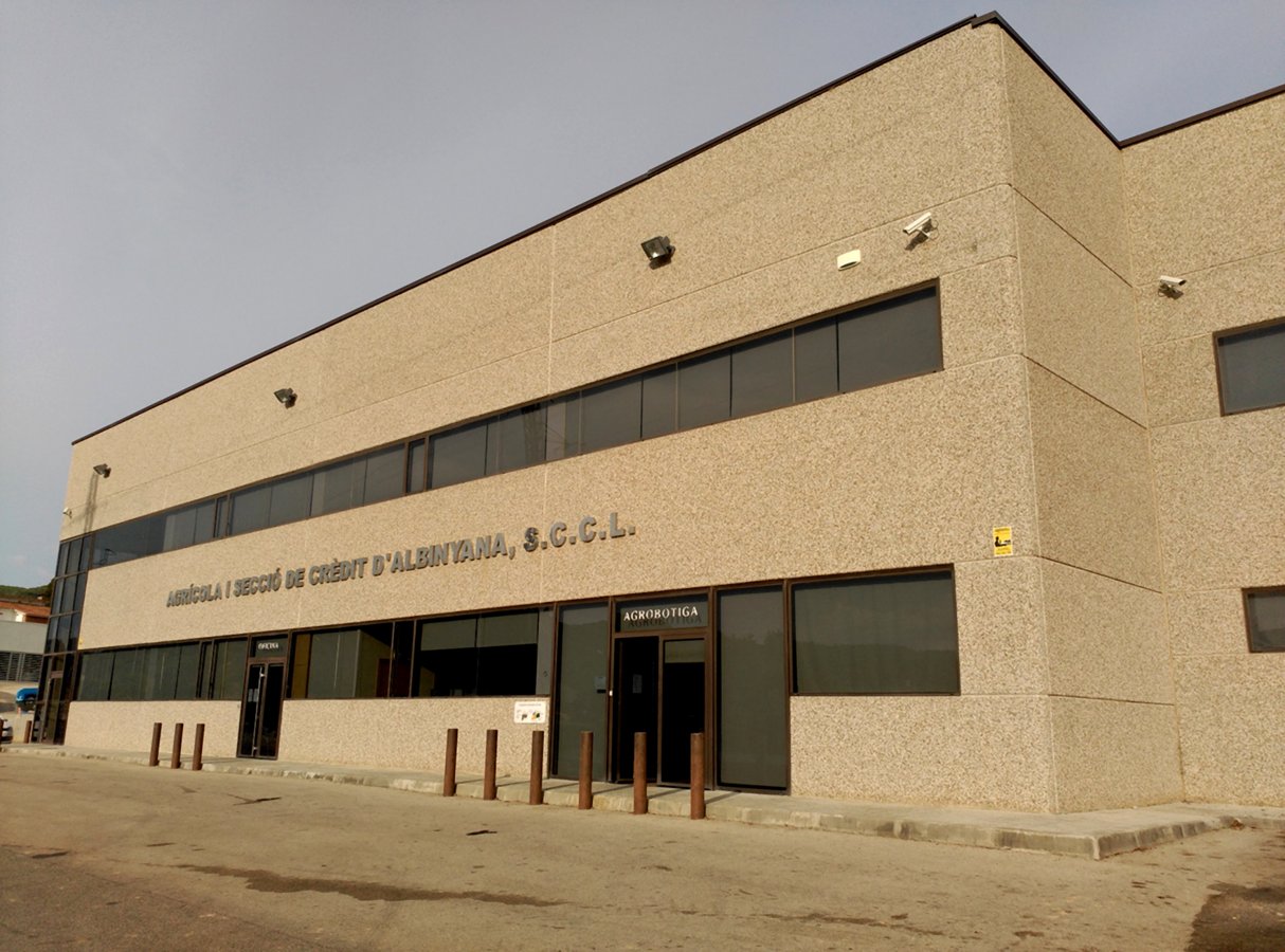 Façana de la cooperativa